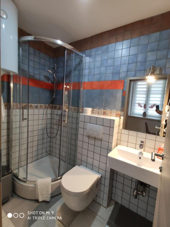Triple Room Private Bathroom